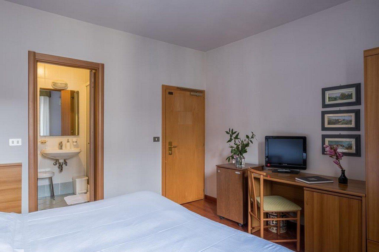 Hotel Colomba Firenze Bagian luar foto
