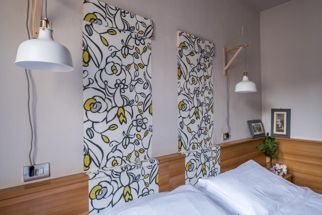 Hotel Colomba Firenze Bagian luar foto
