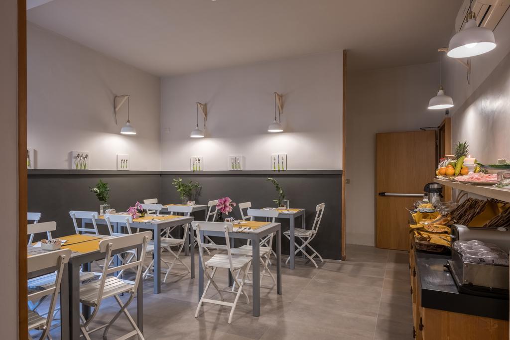 Hotel Colomba Firenze Bagian luar foto