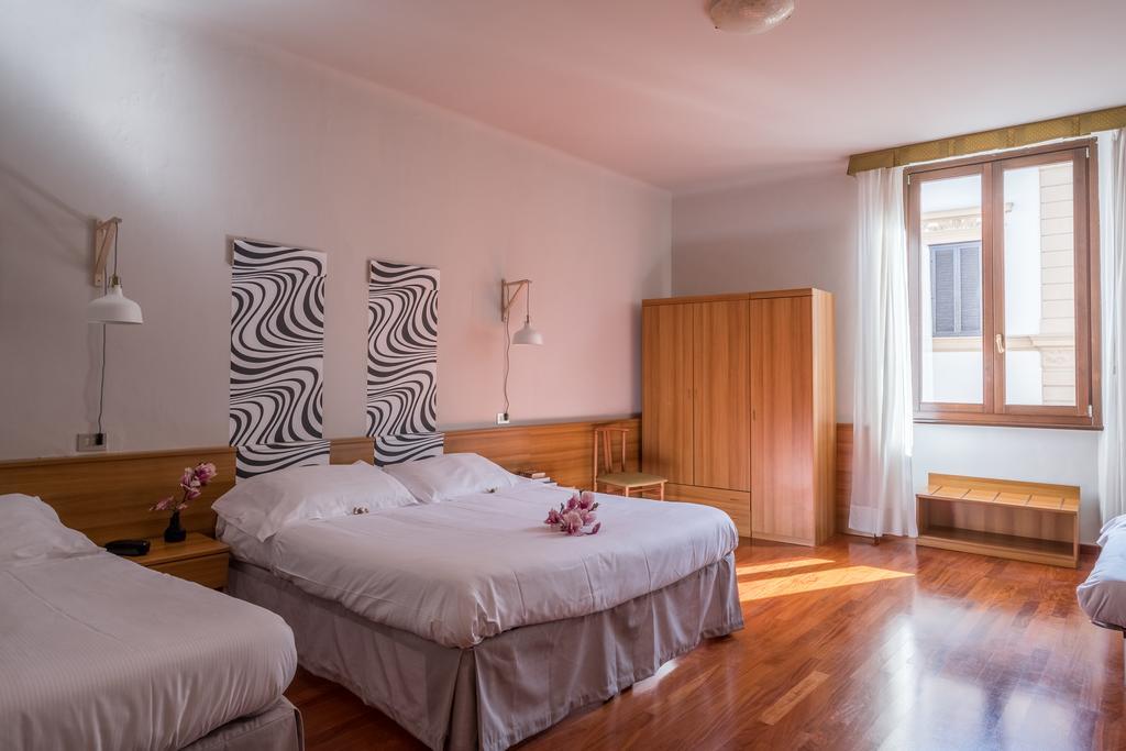 Hotel Colomba Firenze Bagian luar foto